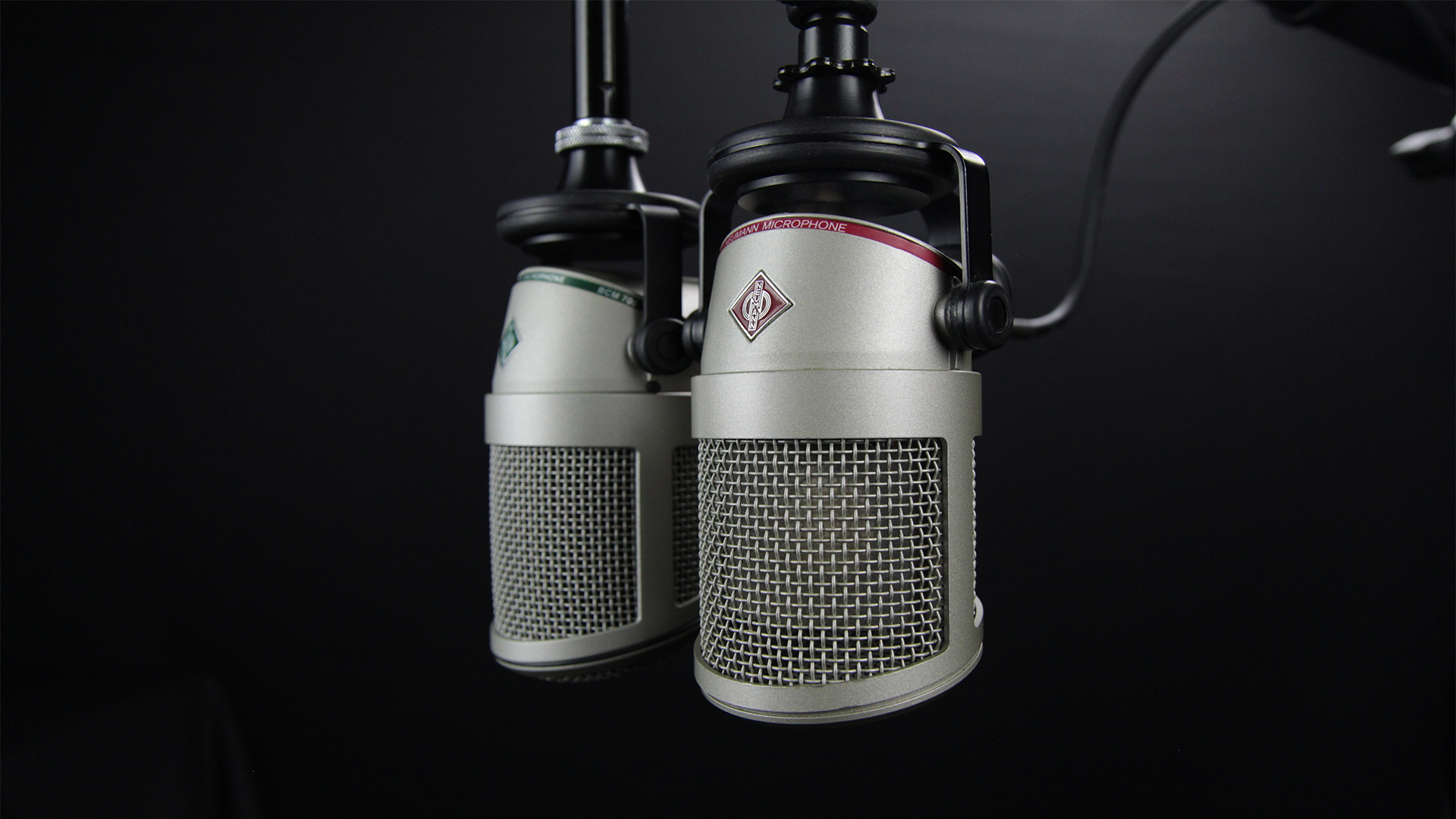 Radio Savvy: Your Professional Communication Guide